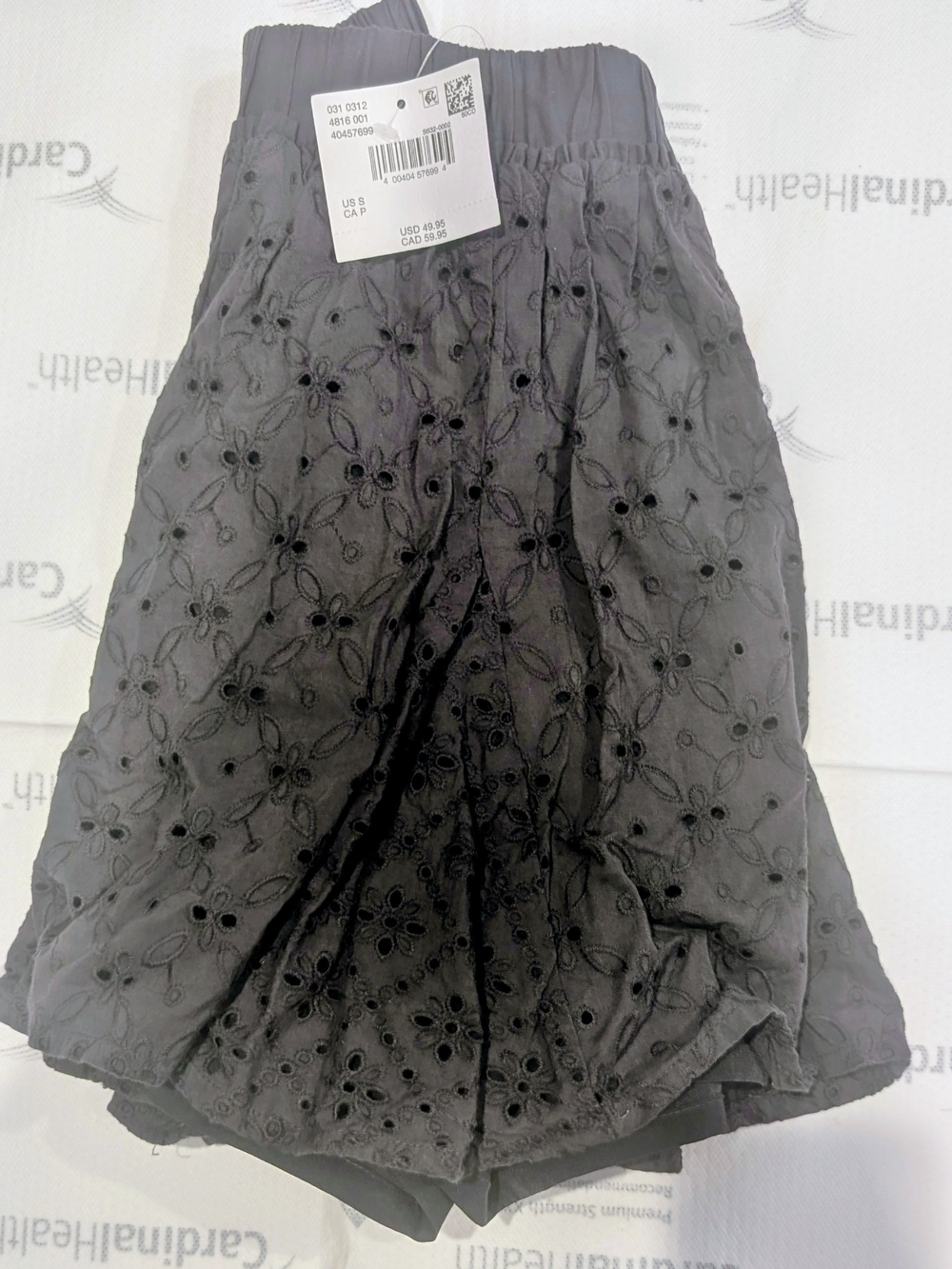 American Eagle Outfitters Gray Eyelet Pull-On Skort NWT - Picture 3 of 4